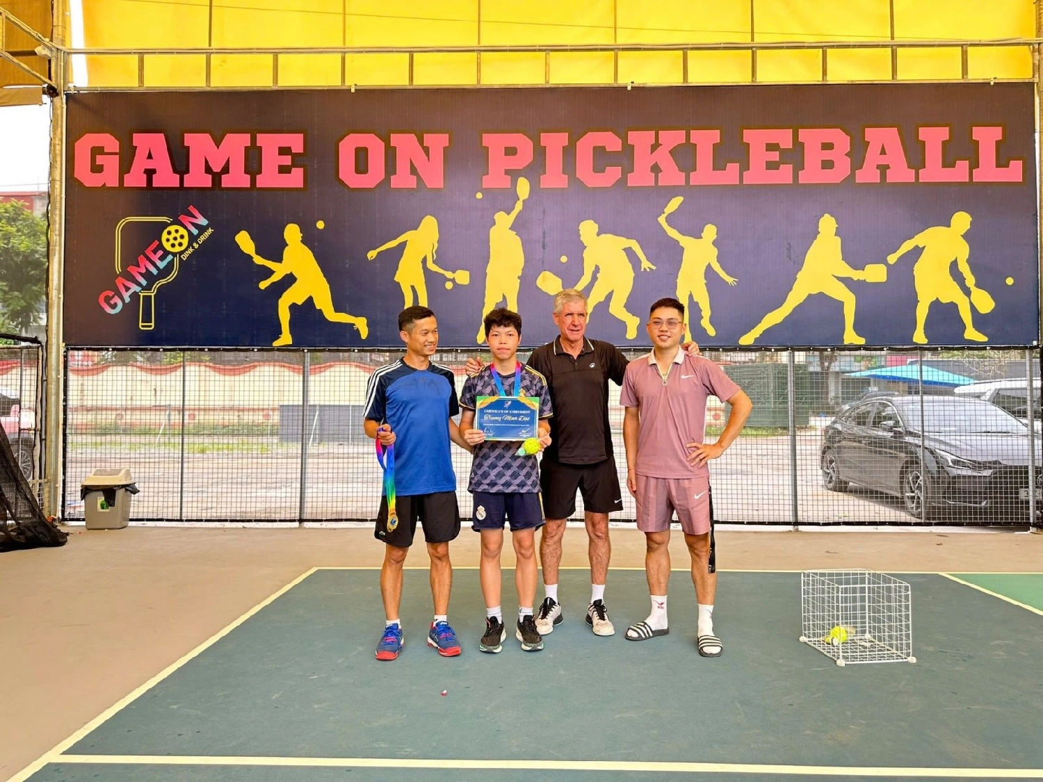Dịch vụ tại game on pickleball lê trọng tấn