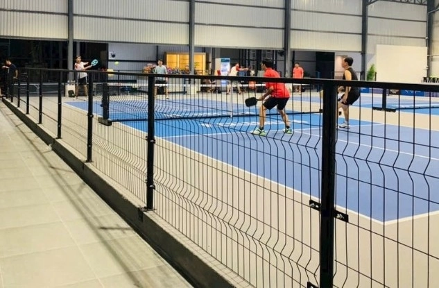 Mẫu hàng rào sân Pickleball lưới thép hàn 4