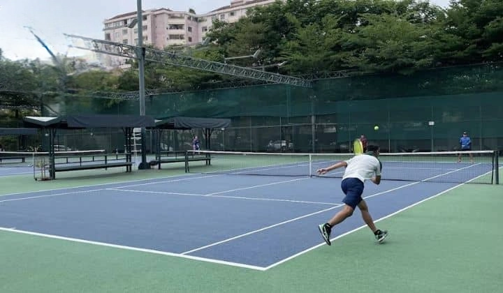 Sân tennis Ga Sài Gòn