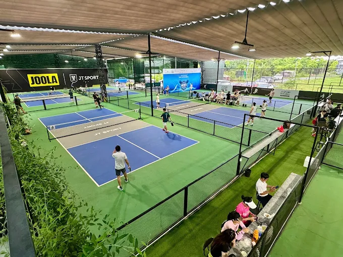 Các dịch vụ tiện ích tại sân JT Sport Pickleball