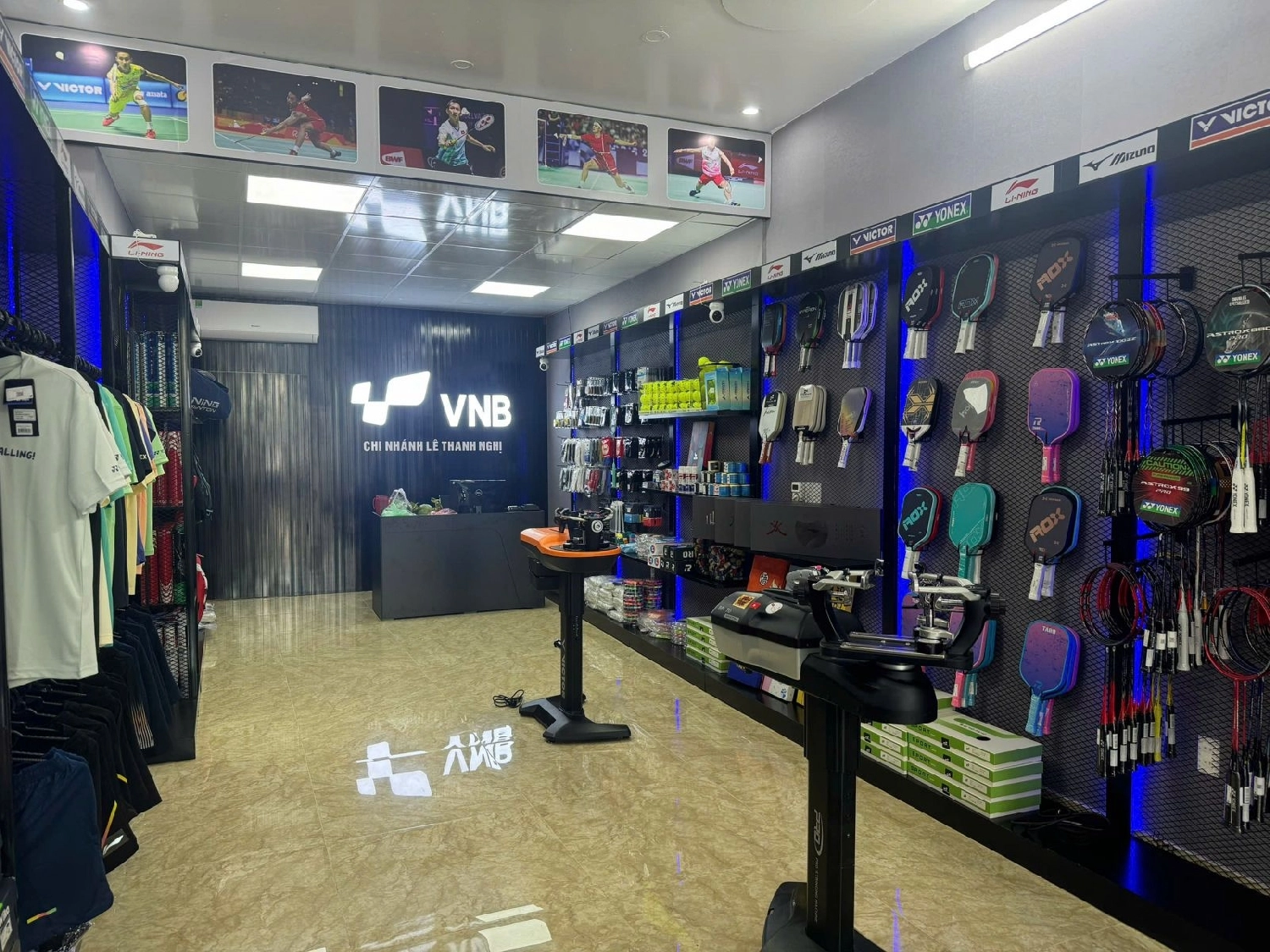 KHông gian mua sắm tại VNB Hải Dương