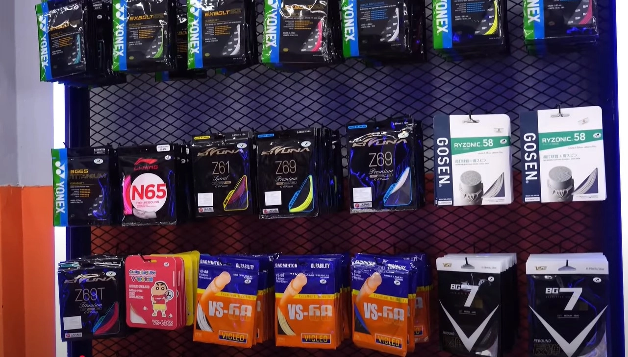Khu vực cước cầu lông tại ShopVNB VĨnh Long