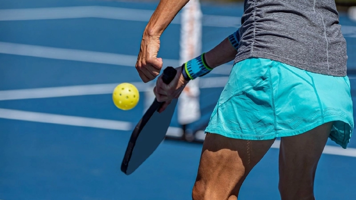 Những lỗi thường gặp trong kỹ thuật giao bóng Pickleball nâng cao
