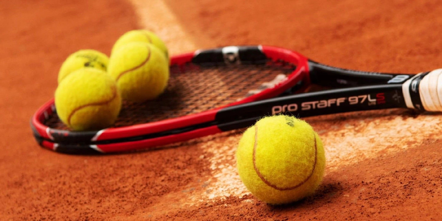 luật chơi Tennis dành cho bóng Tennis