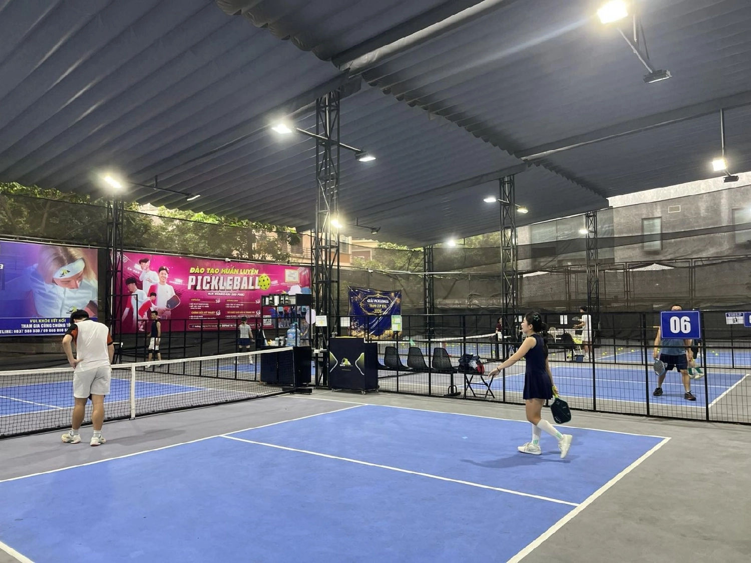 Sân pickleball Mường Thanh Xa La