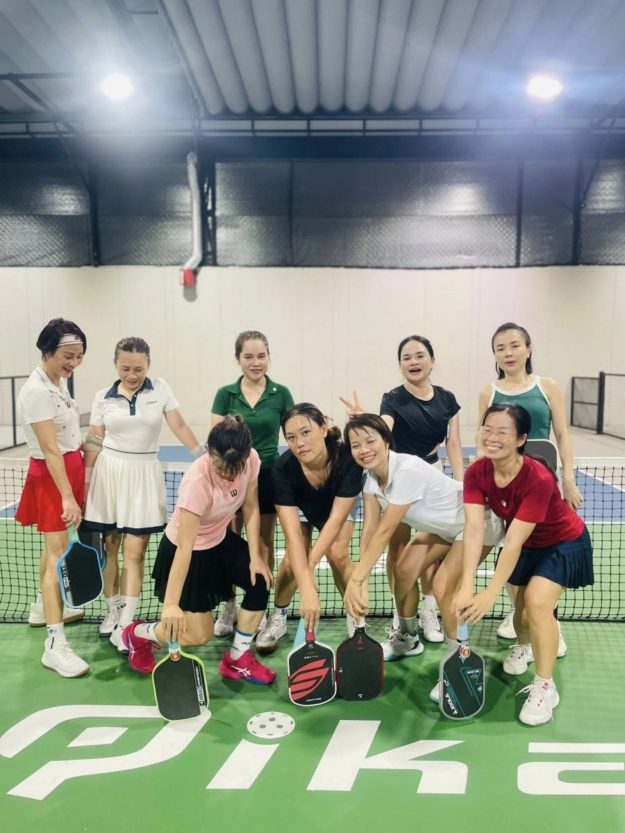 Sân pika pickleball & cafe