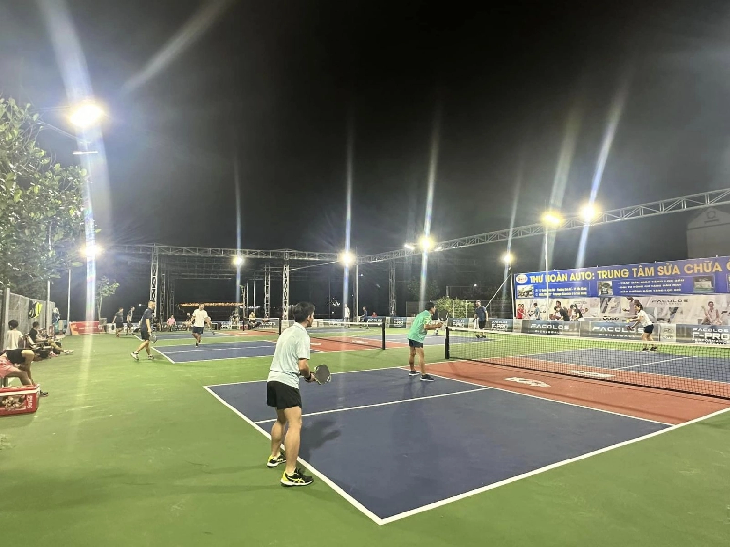 Sân Bom Pickleball BG