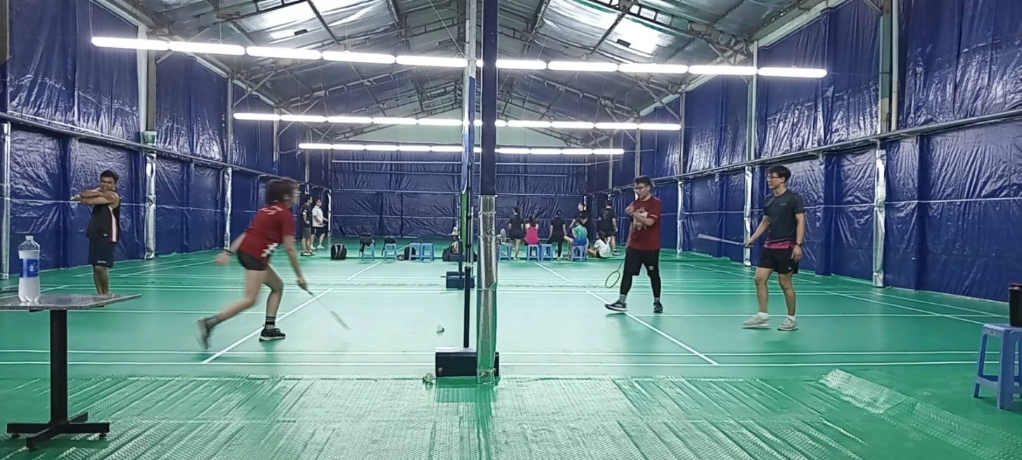 Thuê sân câu lạc bộ cầu lông như ý