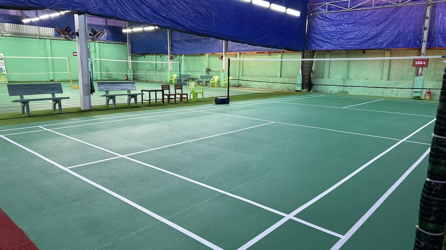 Chi phí thuê sân cầu lông 320 trường chinh
