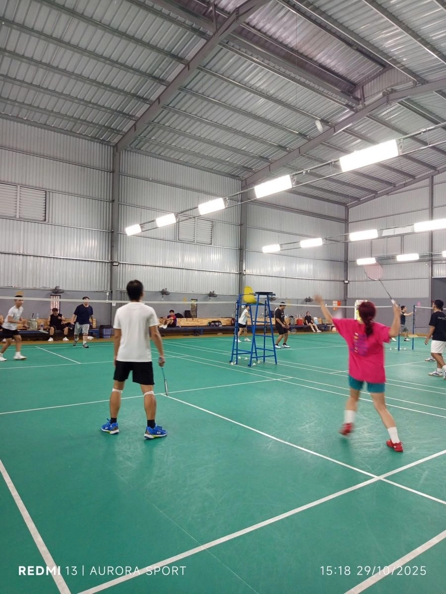 Sân cầu lông Aurora Sport