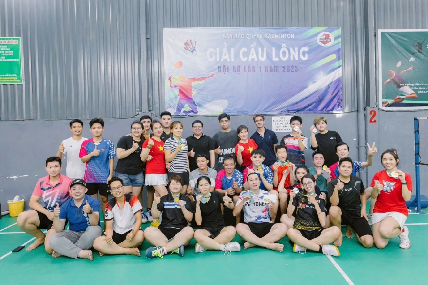 Dịch vụ sân cầu lông Bảo Quyên