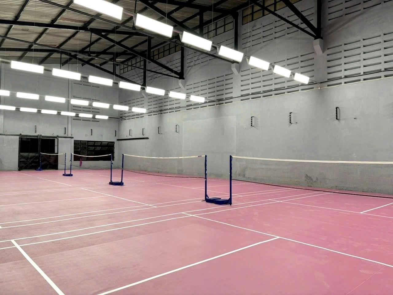 Sân cầu lông D-Ruby Badminton