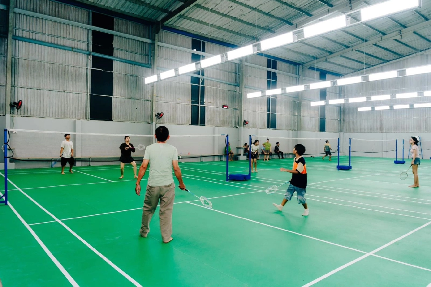 Các dịch vụ tiện ích tại sân Cầu Lông Hải Đăng