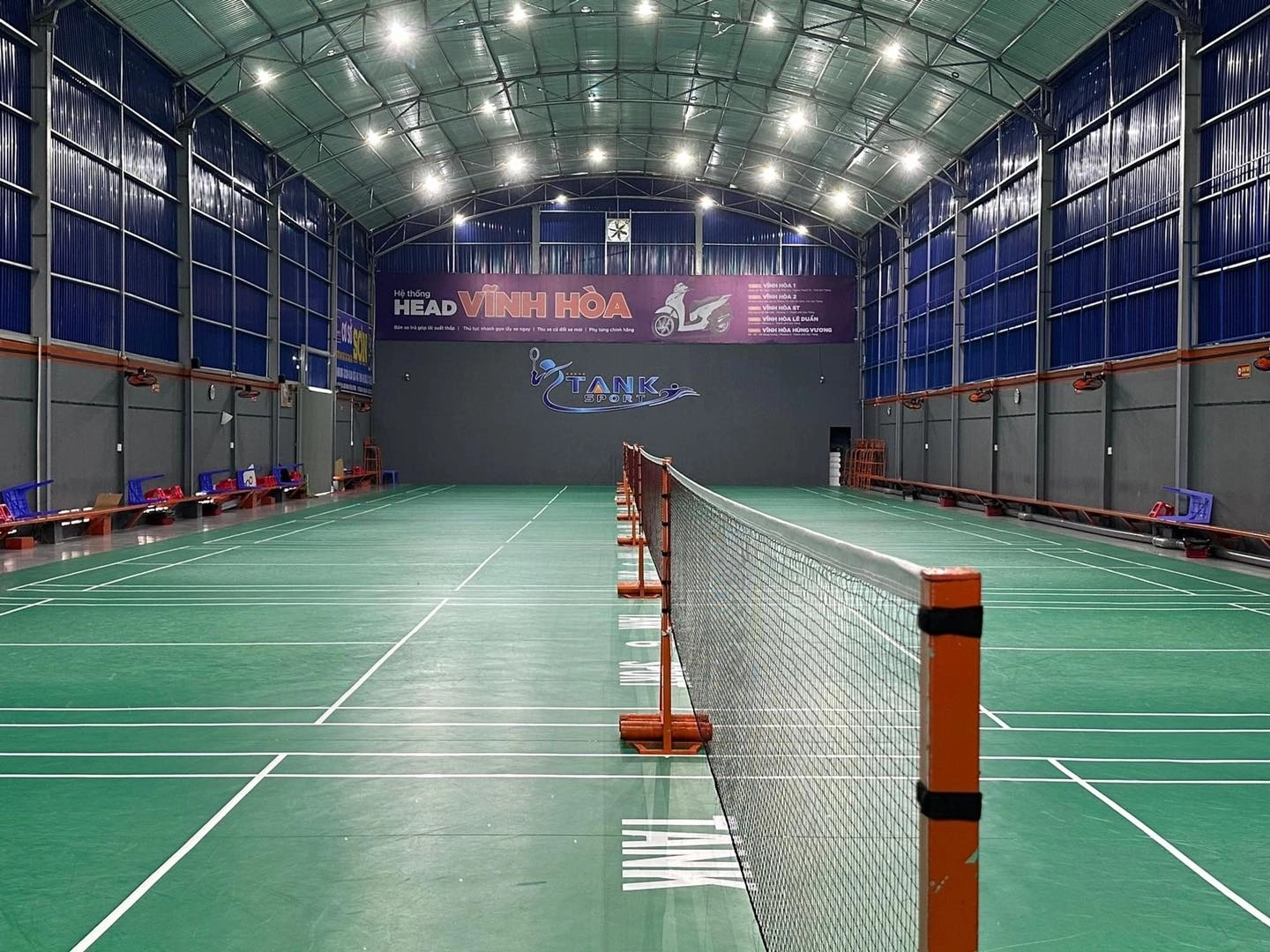  Sân cầu lông - hồ bơi tank sport sóc trăng
