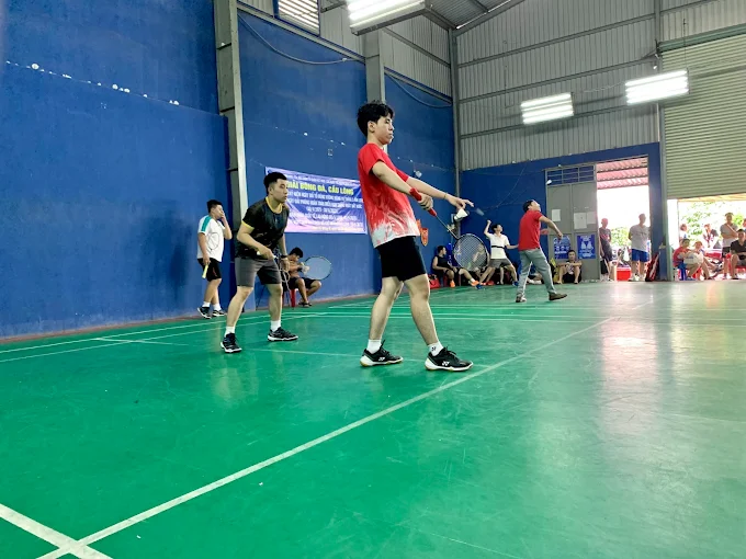 Sân cầu lông Hoàng Phúc
