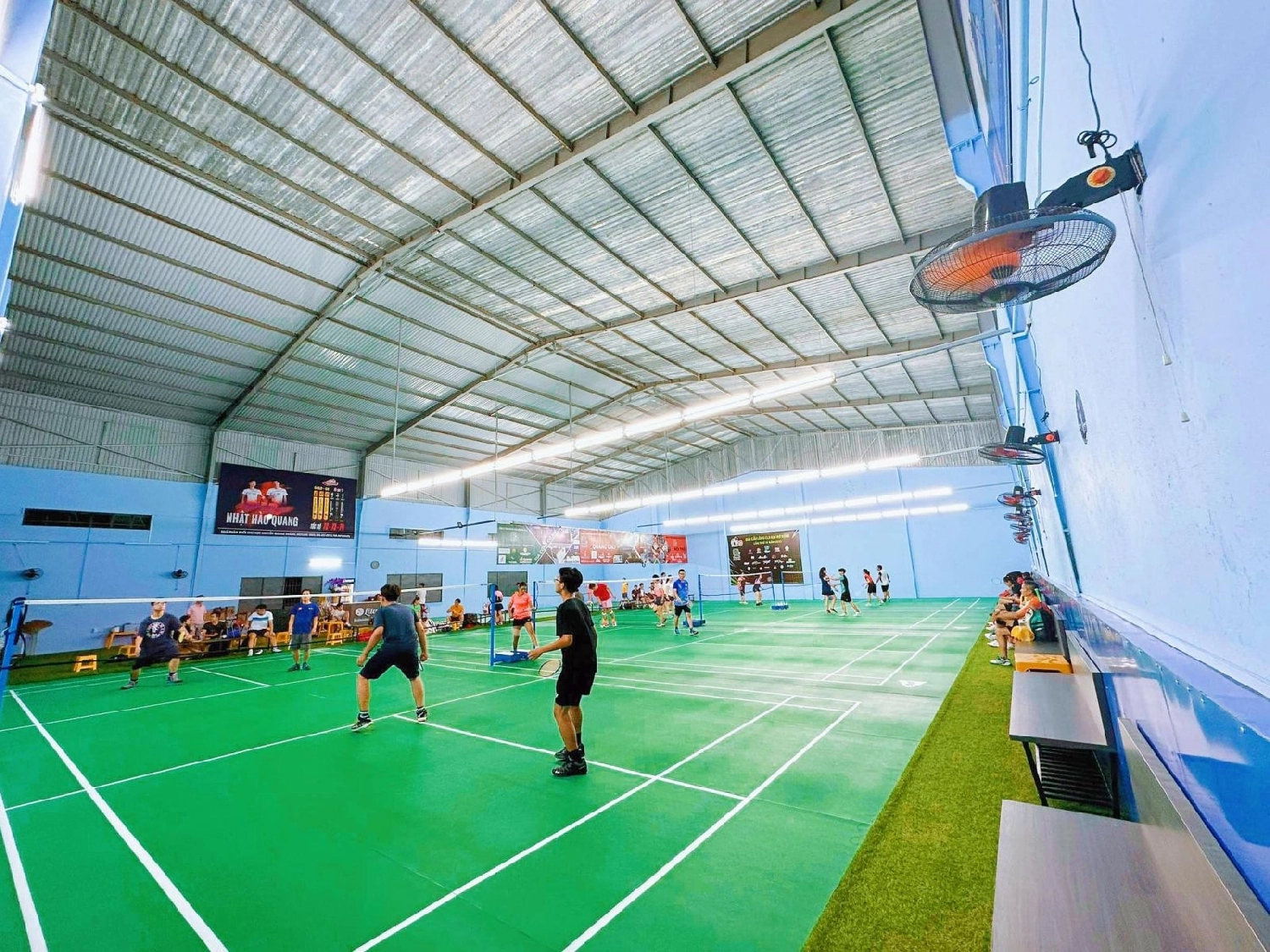 Sân cầu lông Lita Nha Trang