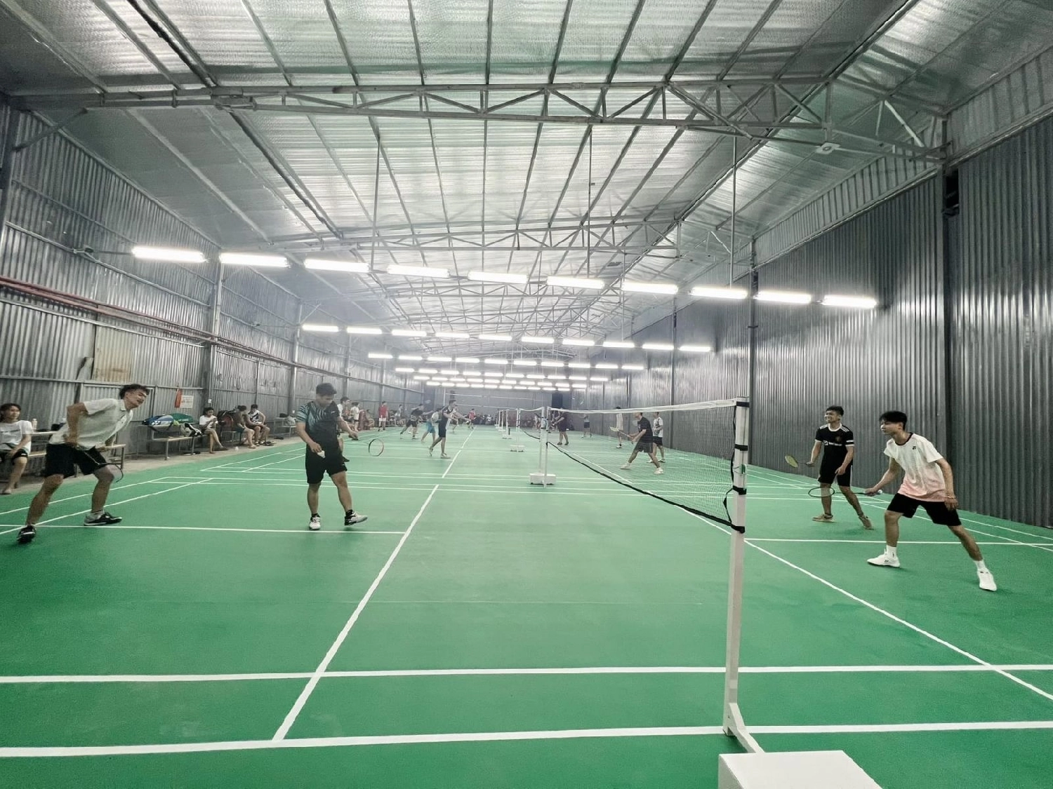 Sân cầu lông Lizunex