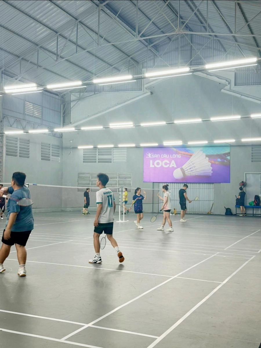 sân cầu lông Loca Badminton Club