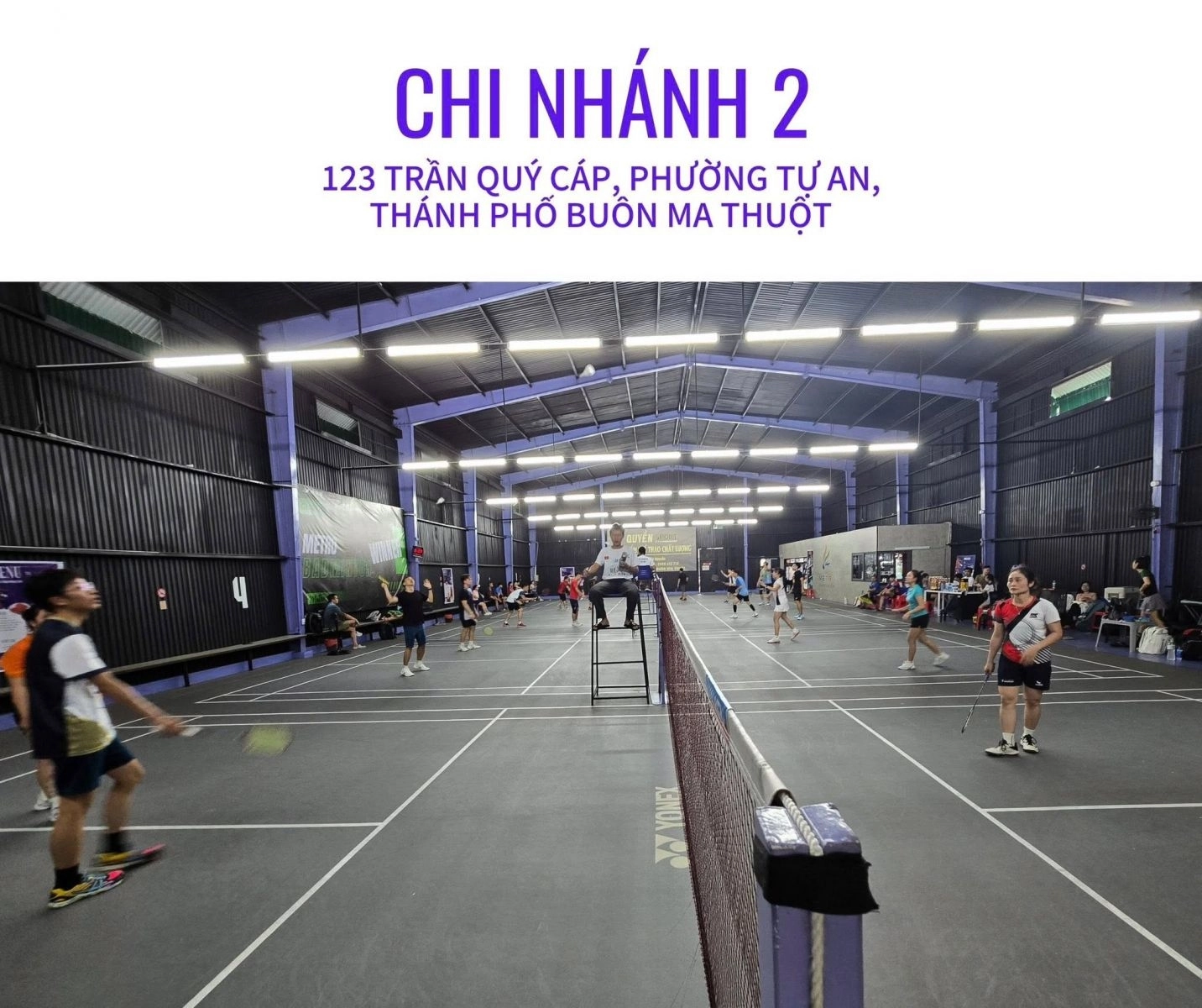 Sân cầu lông Metro BMT chi nhánh 2