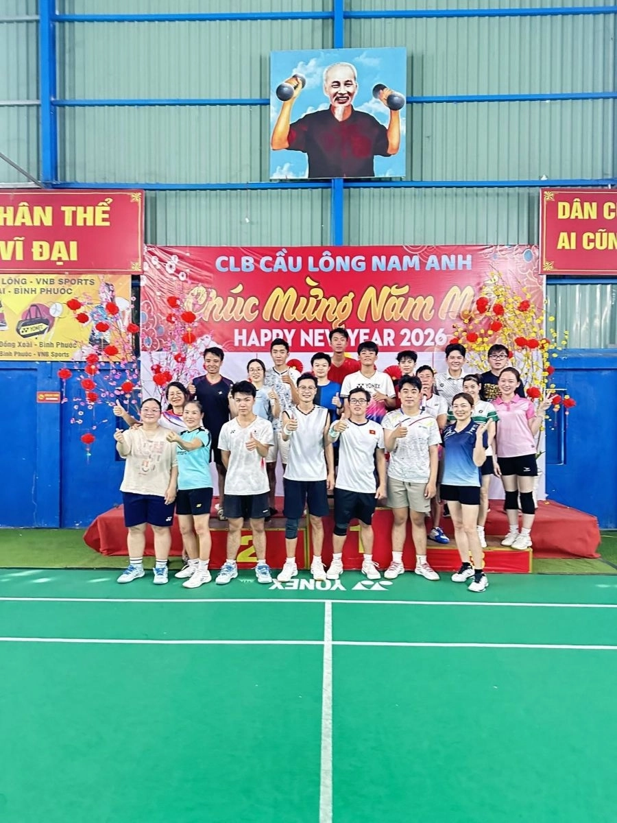 Sân cầu lông Nam Anh
