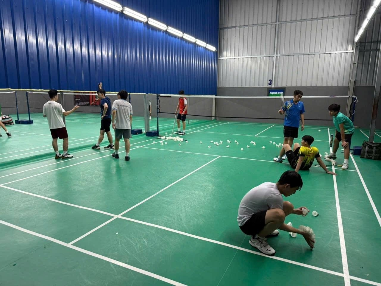 Sân cầu lông Phạm Lê Sport
