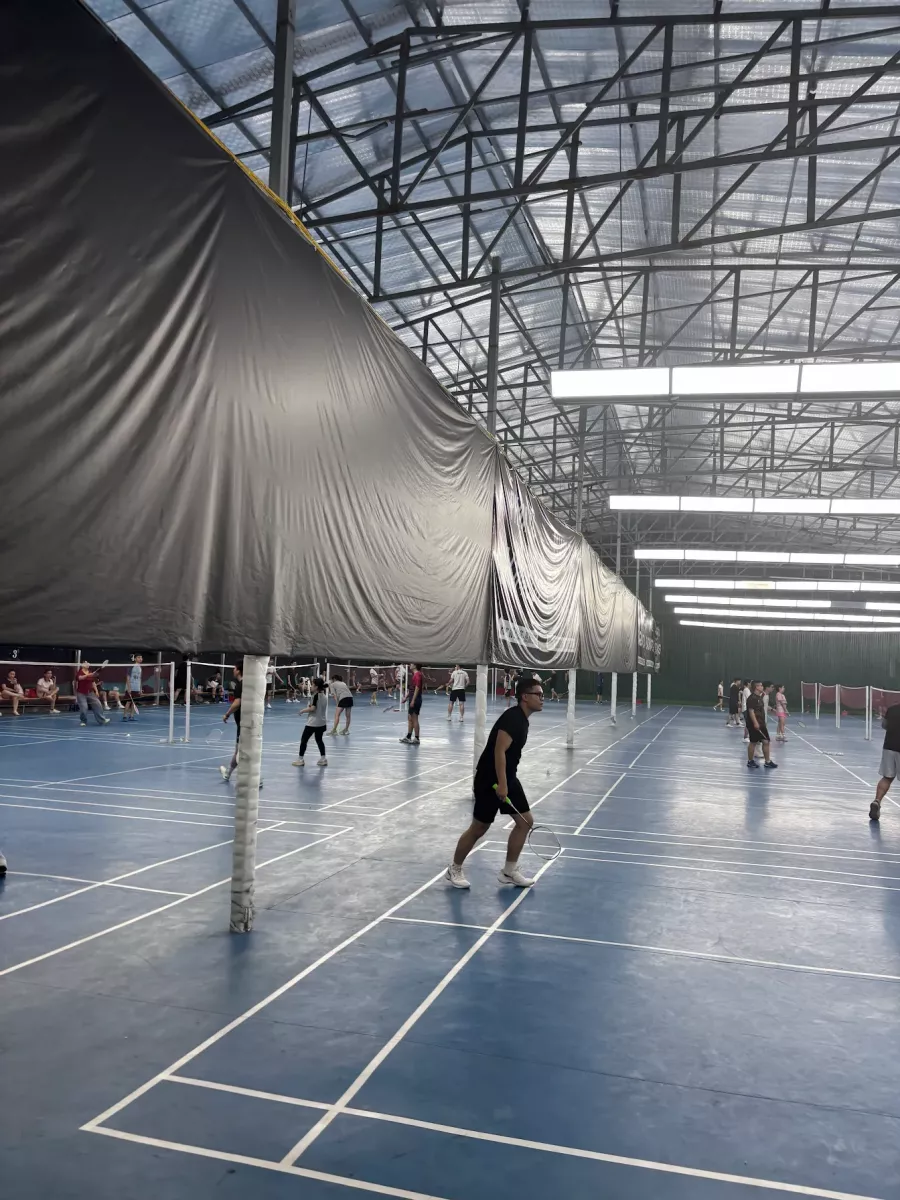 Sân cầu lông phạm tu badminton cung cấp đầy đủ tiện ích