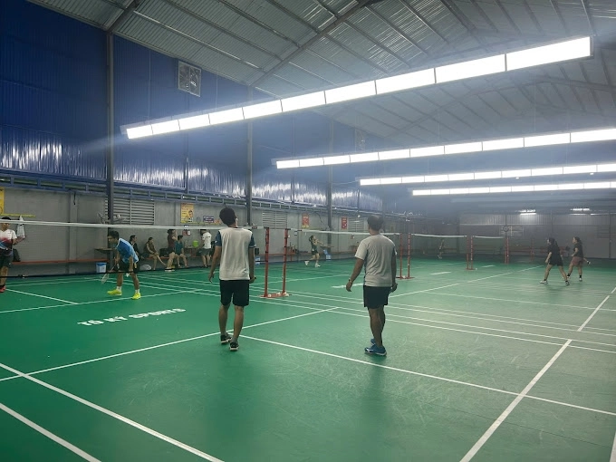 Hình ảnh bên trong sân cầu lông & Pickleball Tô Ký