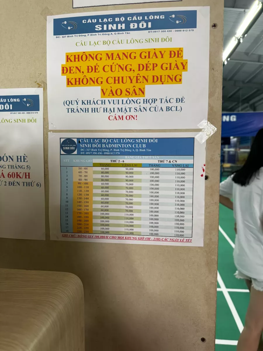 Bảng giá thuê sân cầu lông sinh đôi