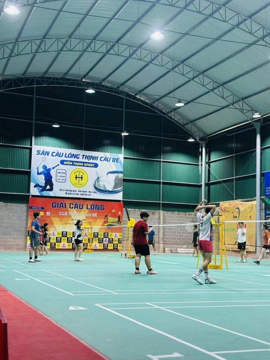 Sân cầu lông Thịnh Cầu Bè