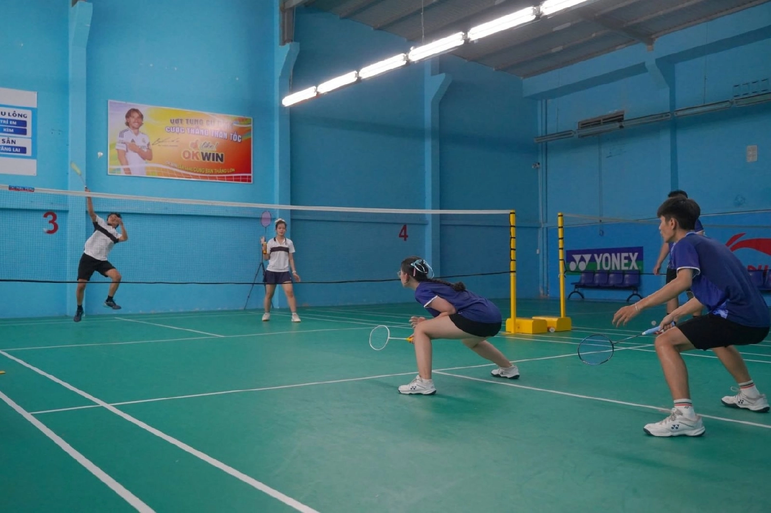 Không gian sân cầu lồng Thoại Ngọc Hầu