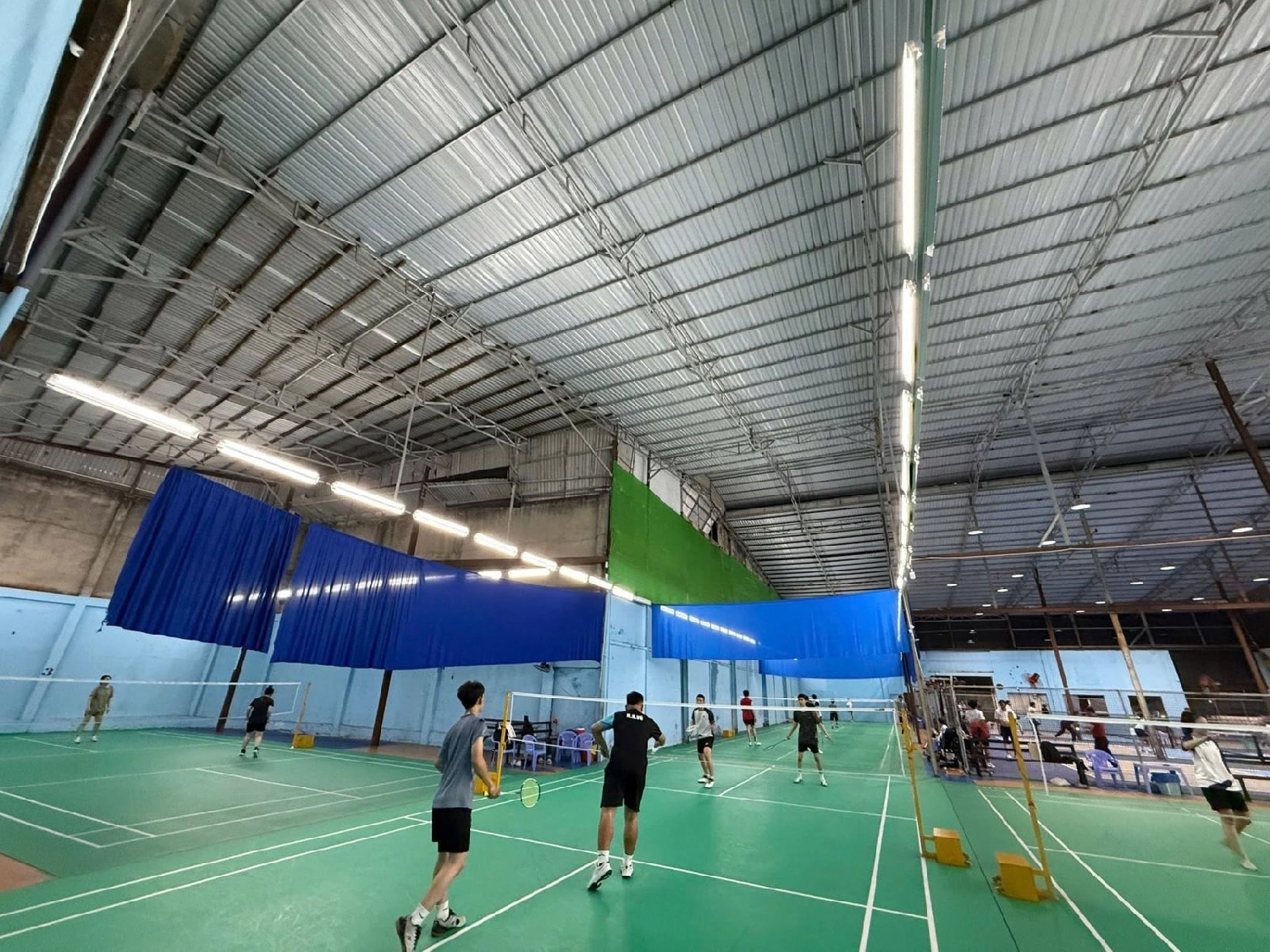 Sân cầu lông Titan TTC