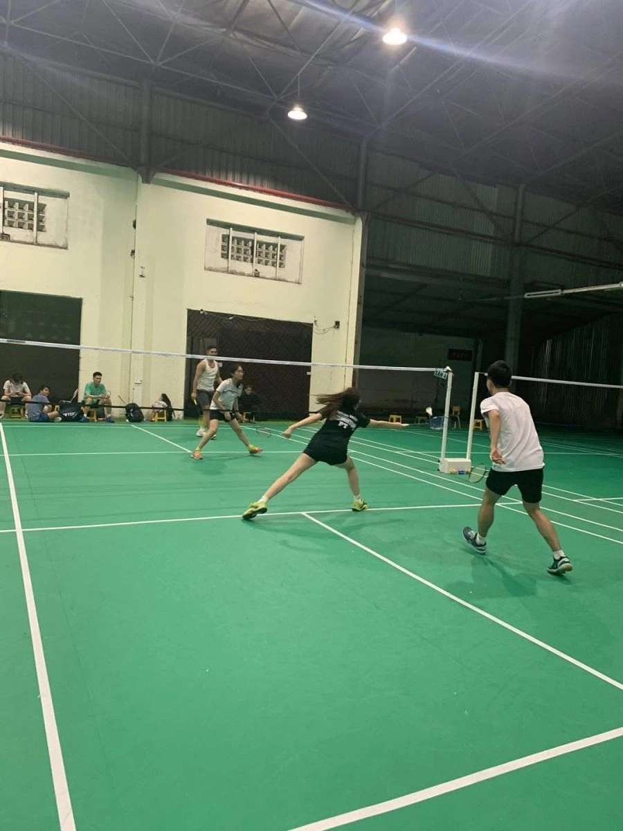 Sân cầu lông US Badminton Trịnh Văn Bô