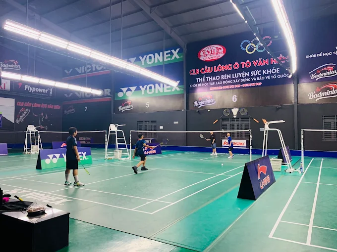  sân Cầu Lông Văn Hiền