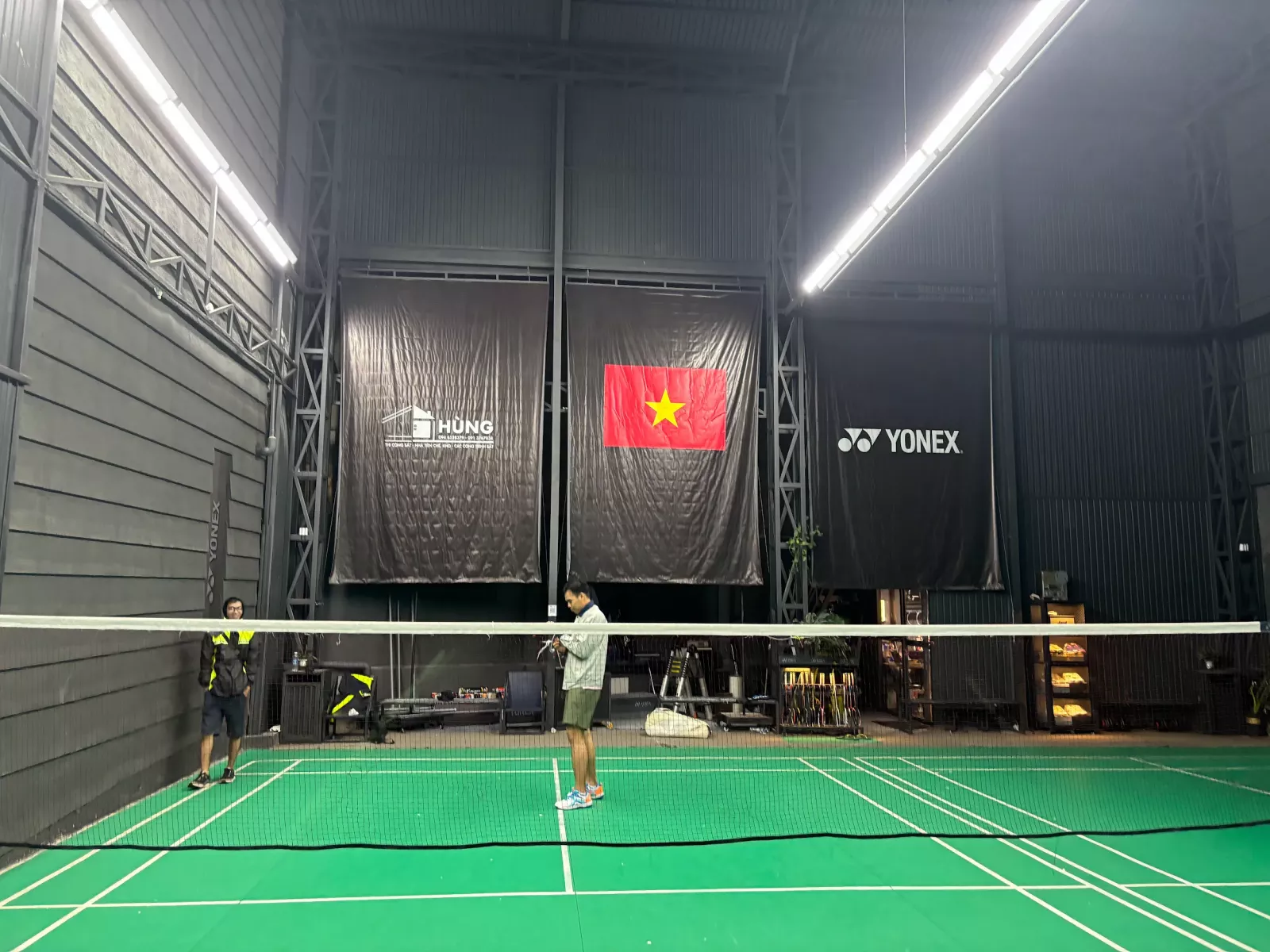 Chi phí thuê sân cầu lông Zolado