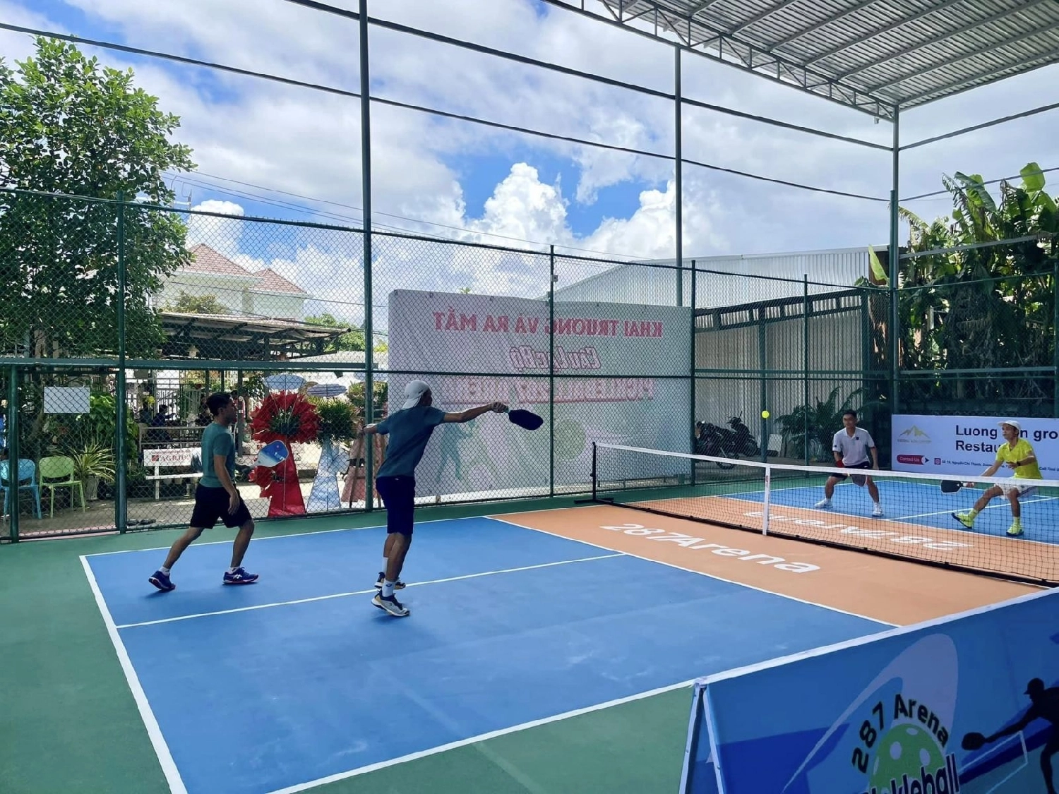 Các dịch vụ tiện ích của sân Pickleball 287 Arena