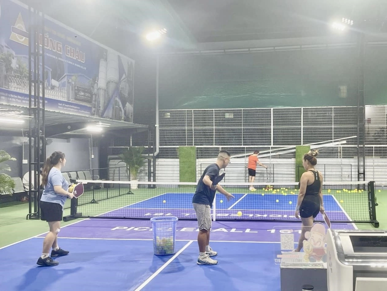 Các dịch vụ tiện ích của sân Pickleball Âu Cơ