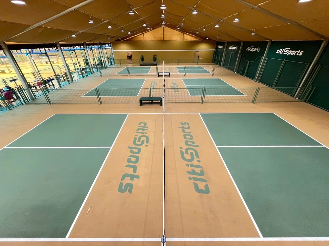Mặt sân Pickleball Avenue