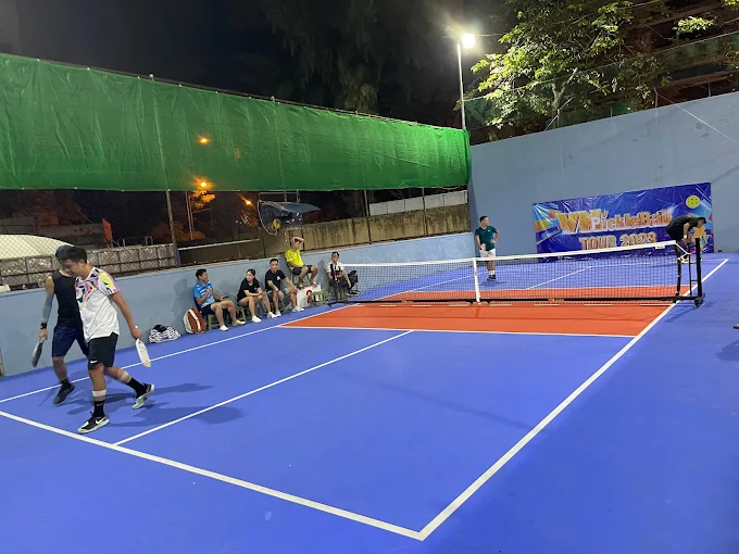 sân pickleball Bách Khoa