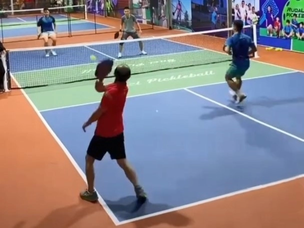 Các dịch vụ tiện ích của sân Pickleball Baci