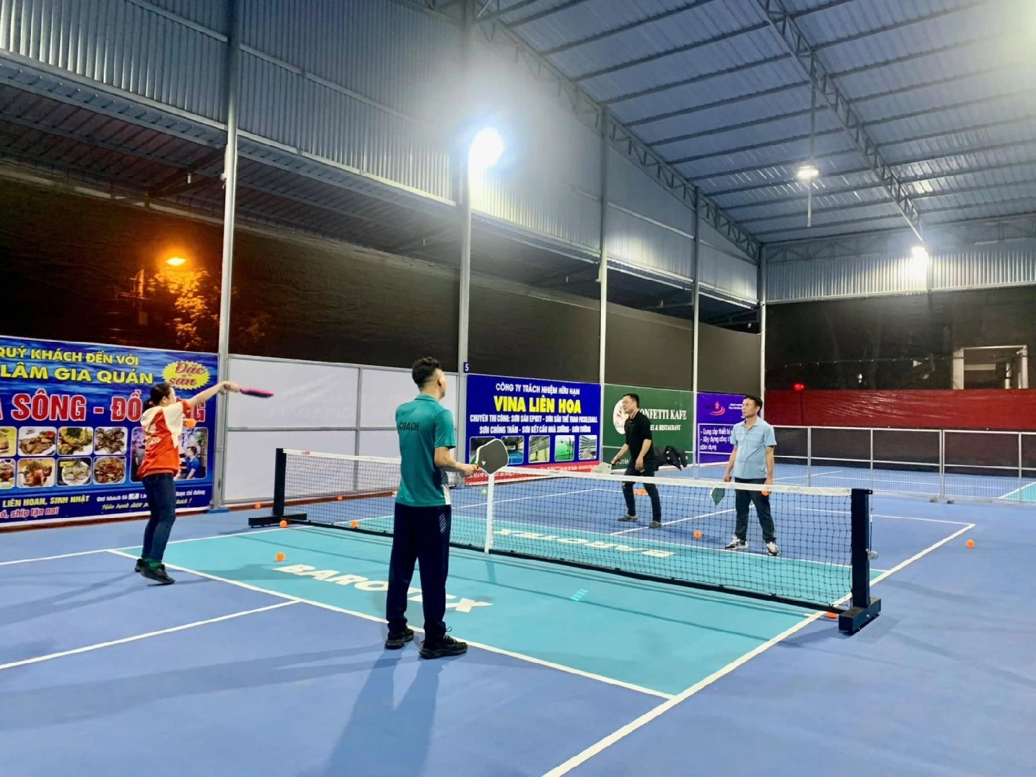 Cụm sân barotex pickleball