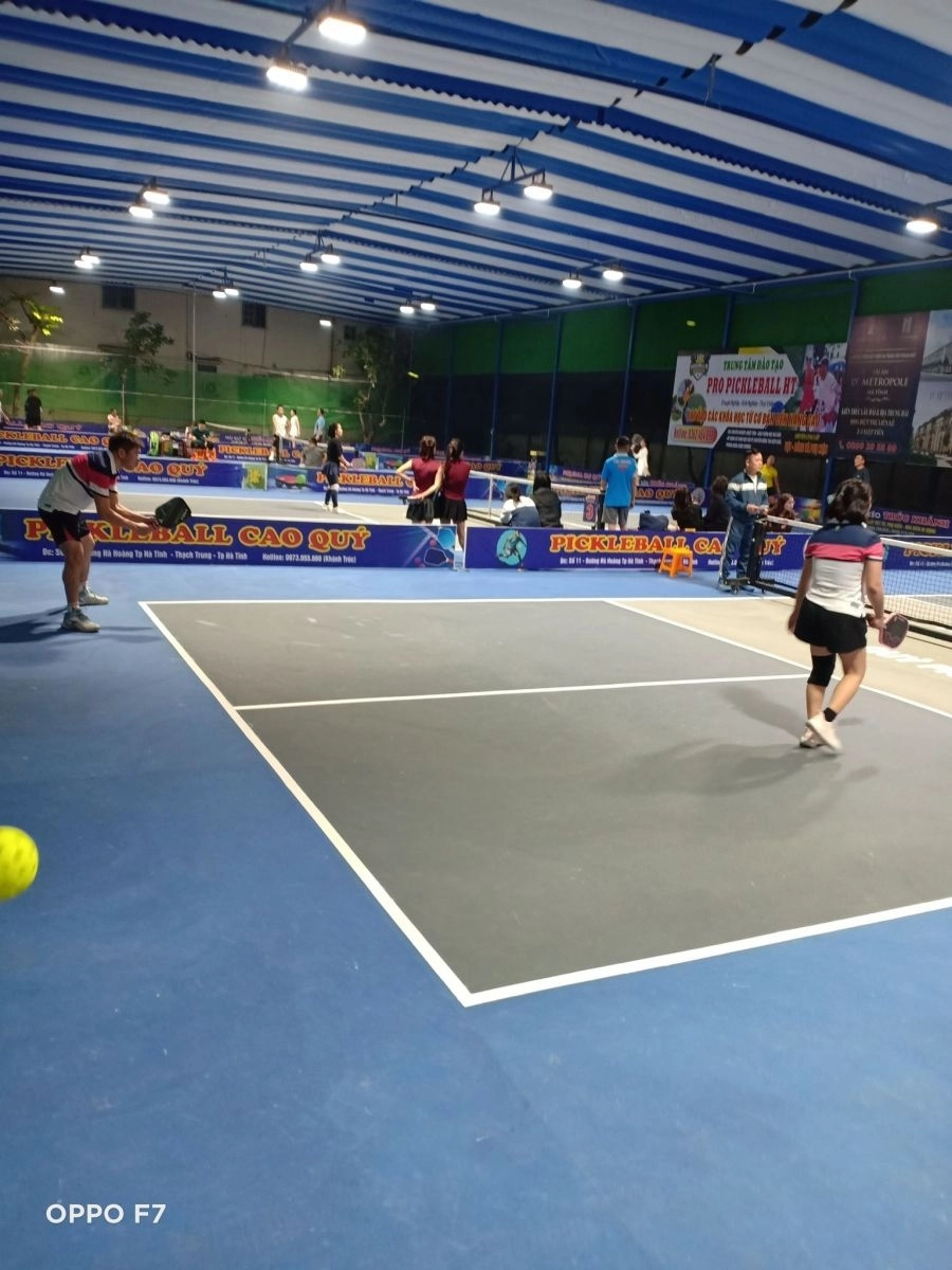Sân pickelball Cao Quý Hà Tĩnh cung cấp đầy đủ dịch vụ
