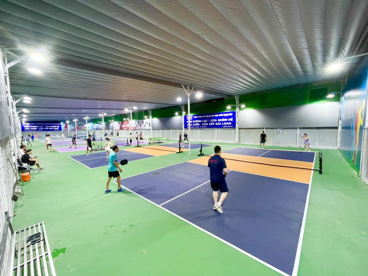 Các dịch vụ tiện ích của sân Pickleball Cầu Hạc