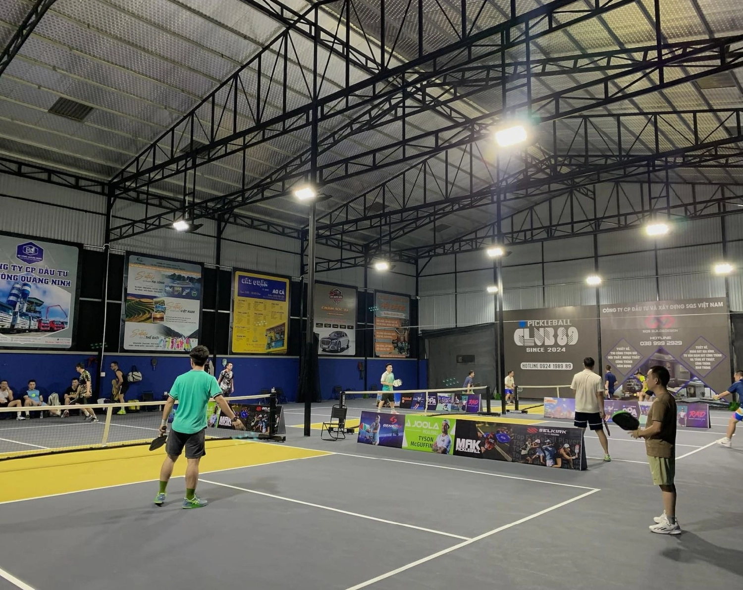 Các dịch vụ tiện ích của sân Pickleball Club 89