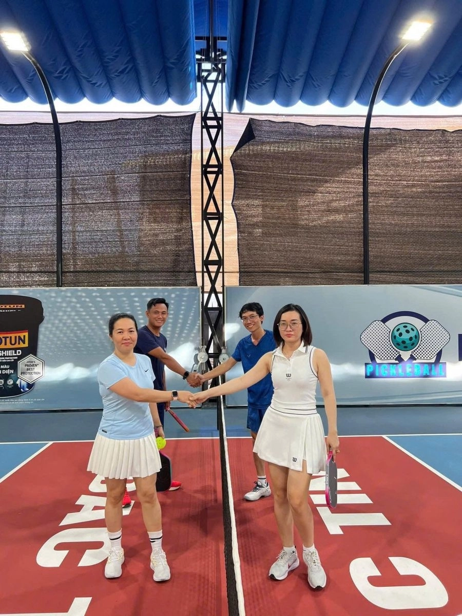 Sân pickleball Đắc Tín cung cấp đầy đủ các dịch vụ