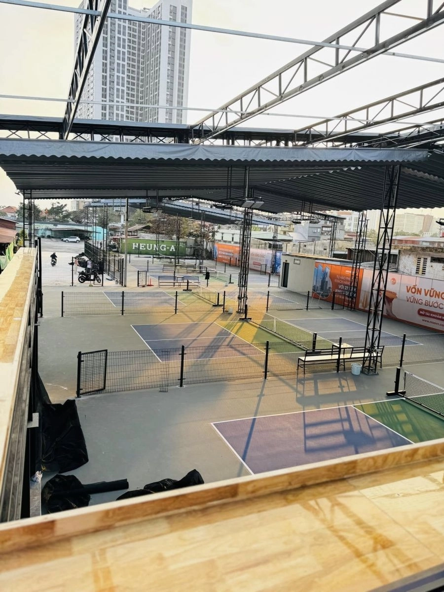 Không gian sân pickleball đất cảng hải phòng