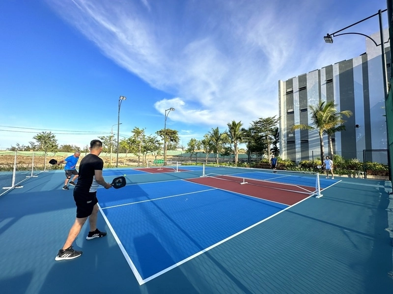 sân pickleball La Queenara Hội An