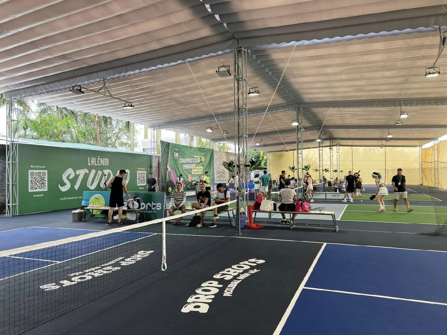 Giới thiệu sân Pickleball Drop Shots