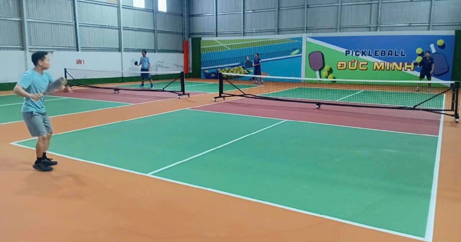 Các dịch vụ tiện ích của sân Pickleball Đức Minh