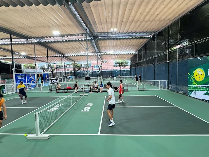 Các dịch vụ tiện ích tại sân Pickleball Ecopark 