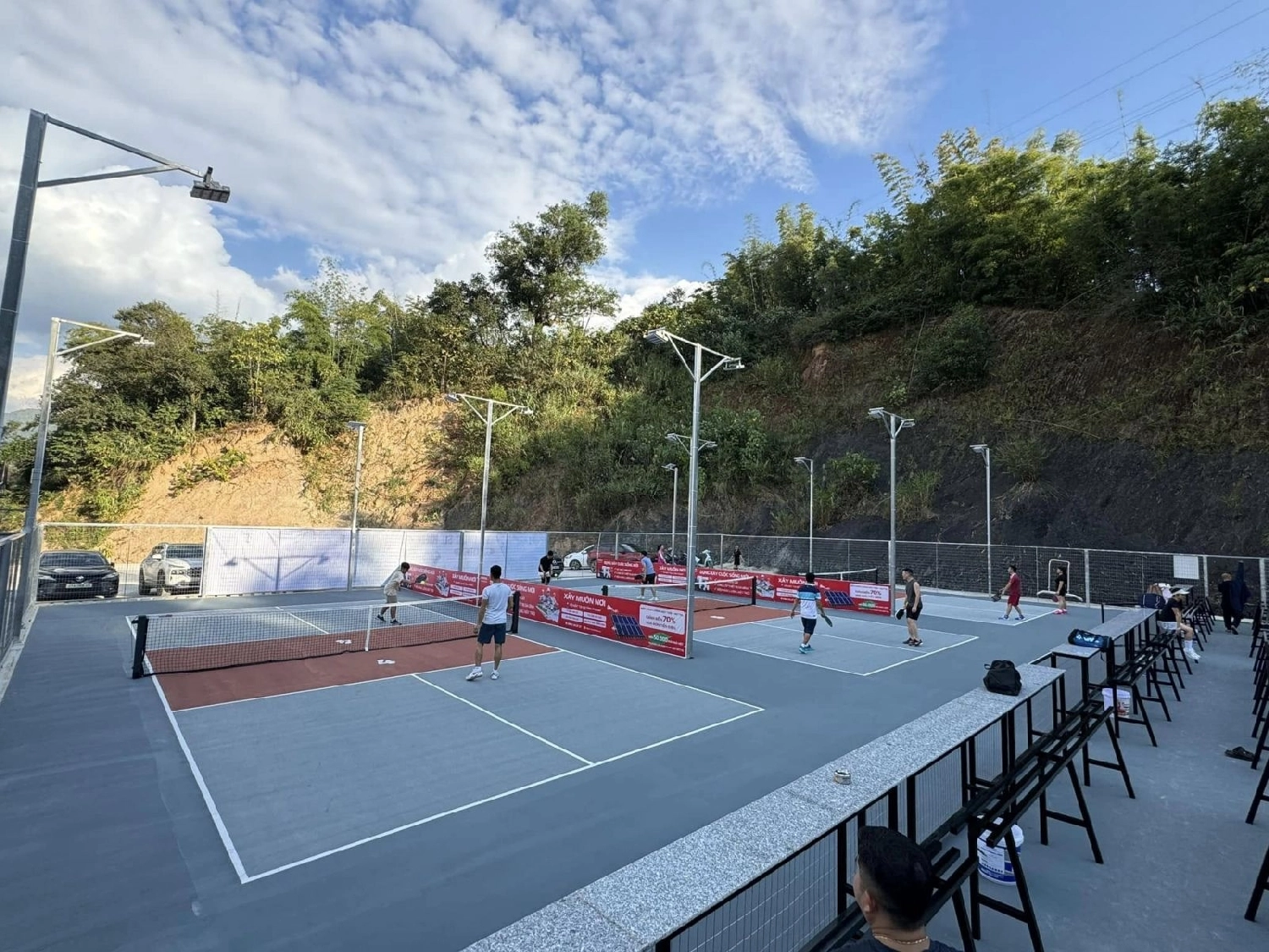 Giới thiệu sân Pickleball Him Lam